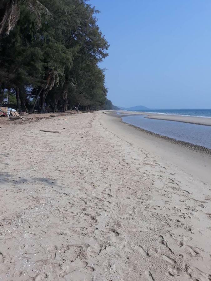 Amy'S Beach Apartments Rayong Ngoại thất bức ảnh